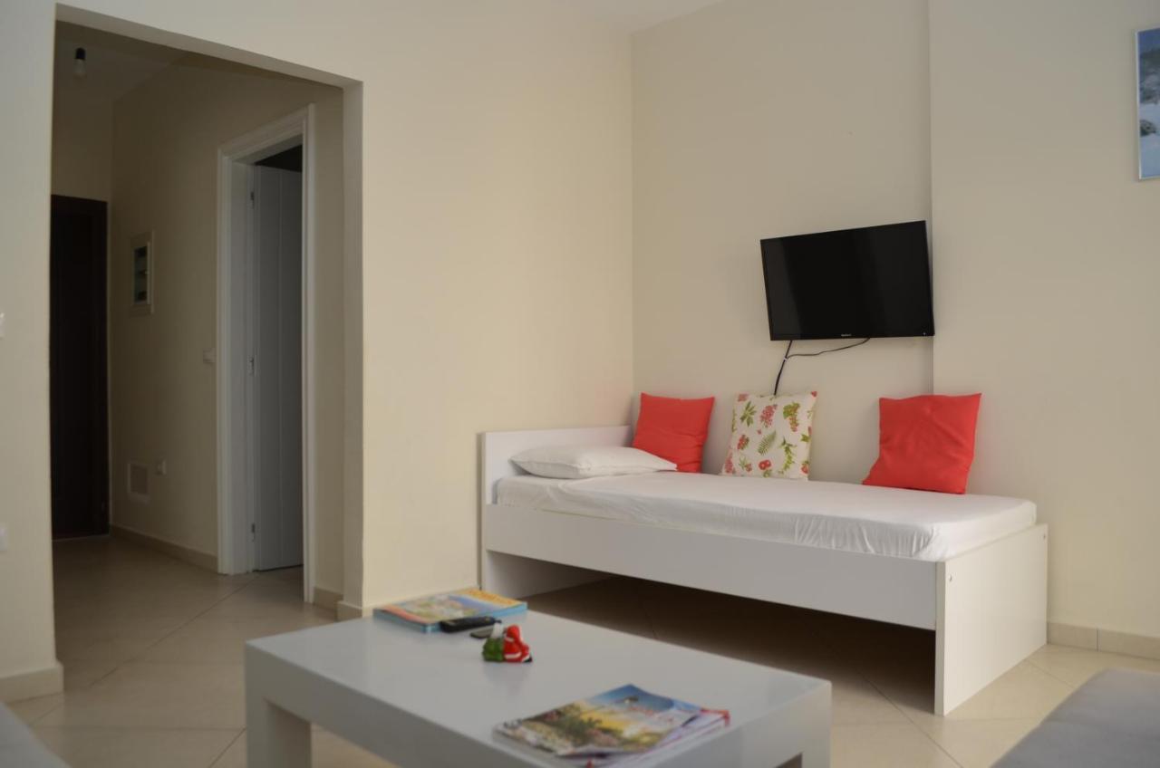 Sejdi Apartments ساراندا المظهر الخارجي الصورة
